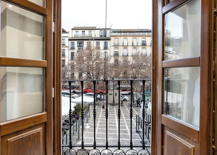 Bibo Suites Plaza Nueva